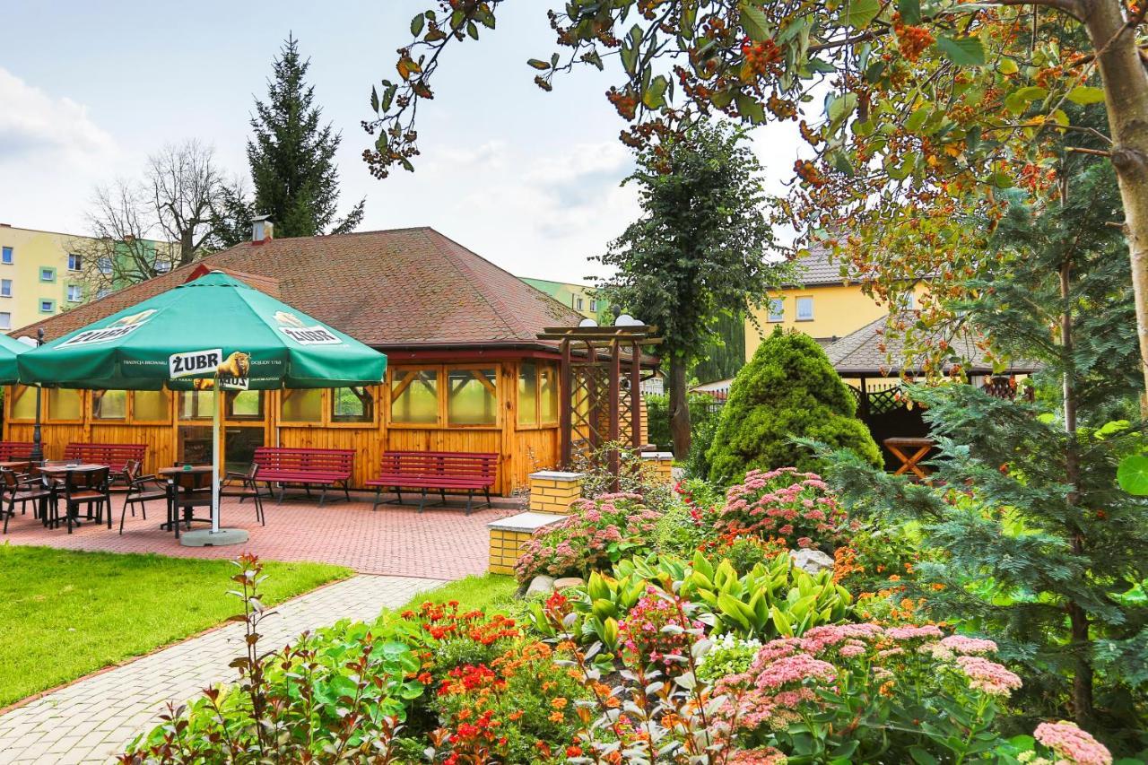 Hotel Unibus Bielsk Podlaski Exterior foto